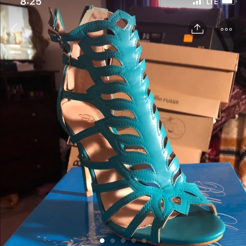 Teal Lo to High Heels sz 7